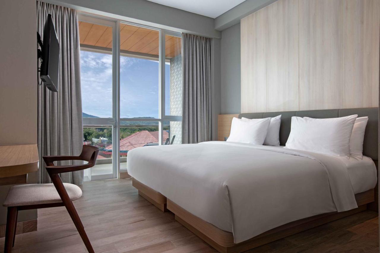 Hotel Santika בוקיטינגי מראה חיצוני תמונה