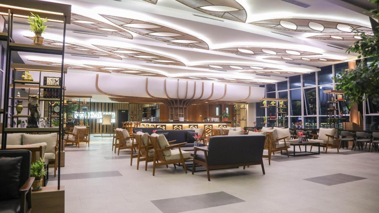 Hotel Santika בוקיטינגי מראה חיצוני תמונה
